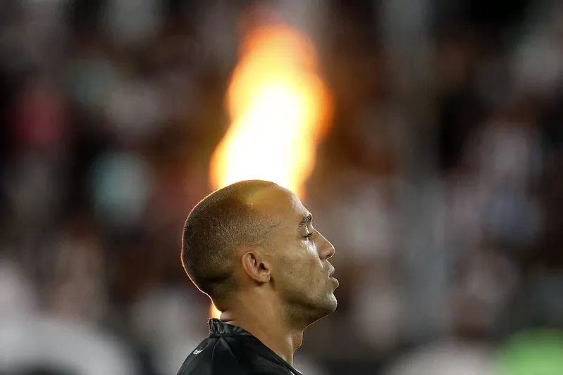 atlético-mg botafogo pendurados
