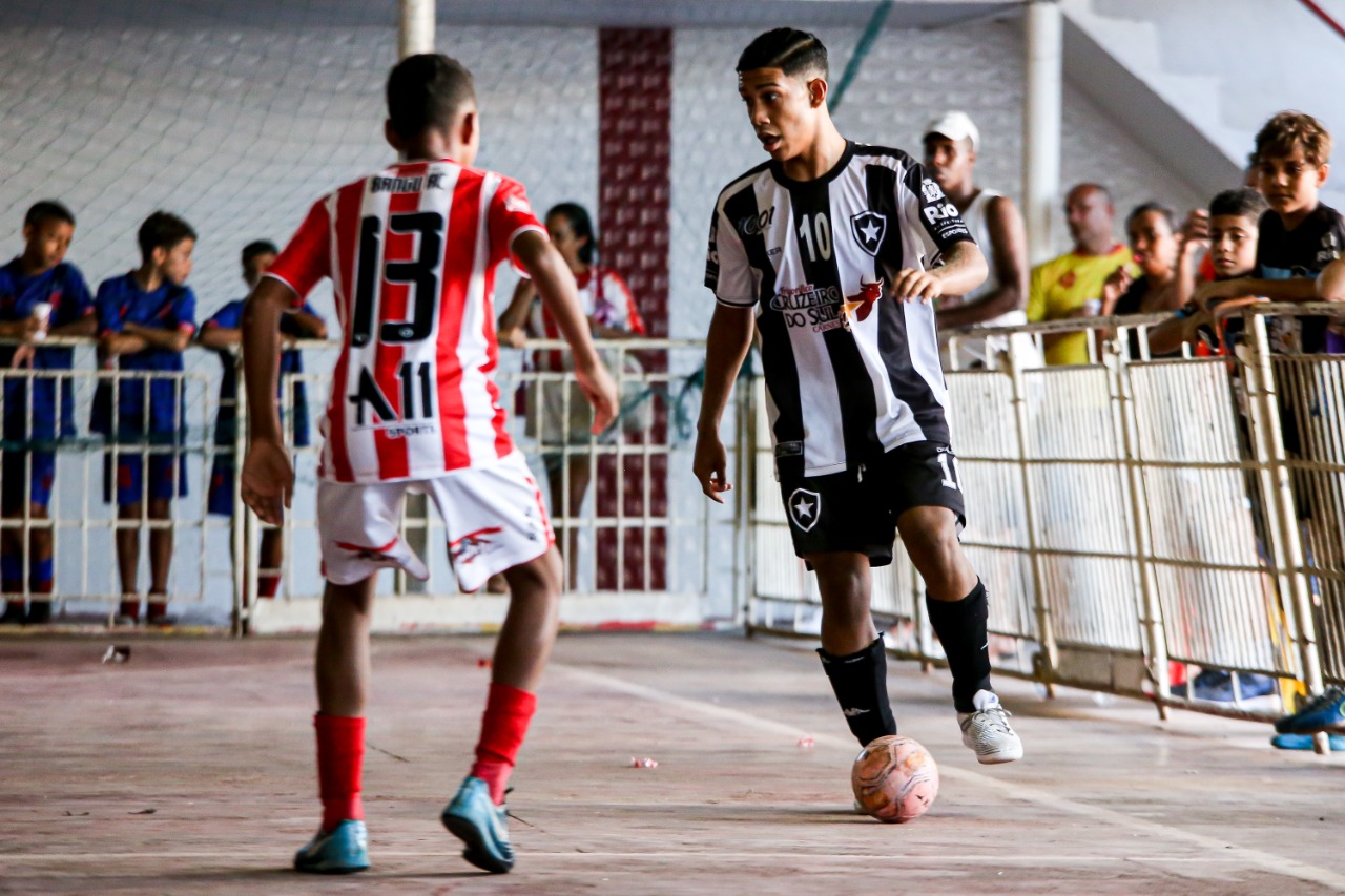 Futsal: Com Entrada Grátis, Botafogo Enfrenta O Fluminense Pela ...