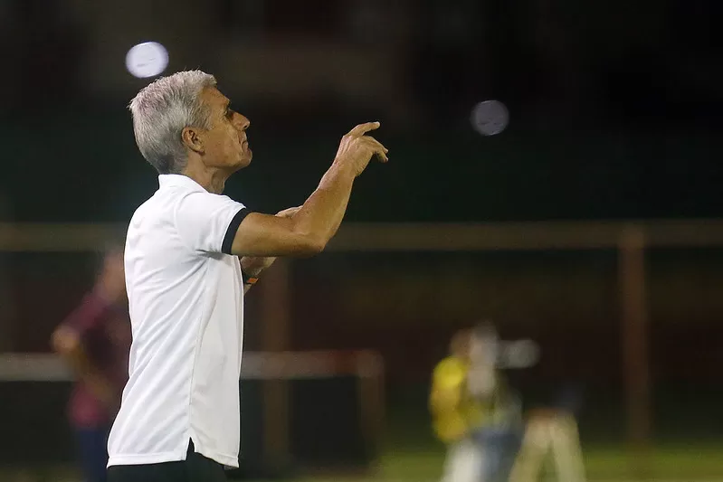 luis castro botafogo copa do brasil campeonato carioca