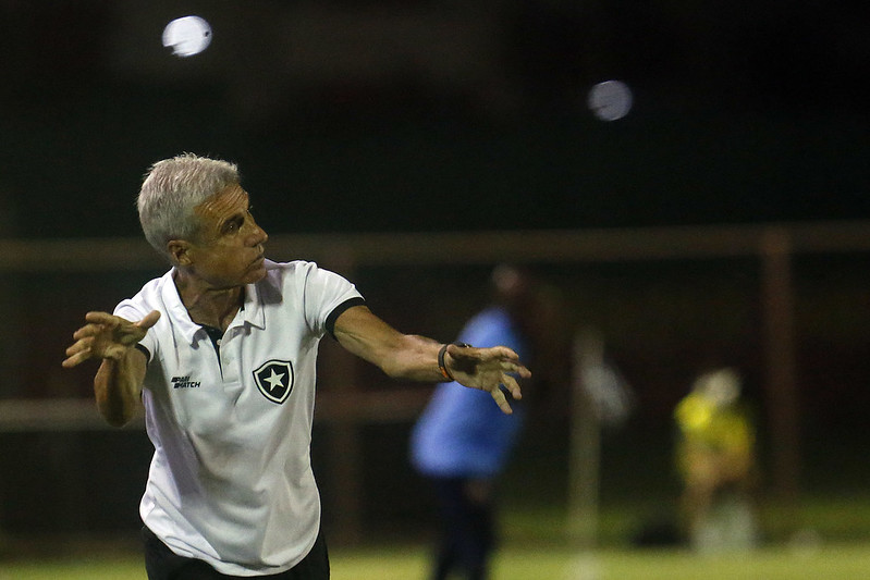 luis castro botafogo bangu campeonato carioca