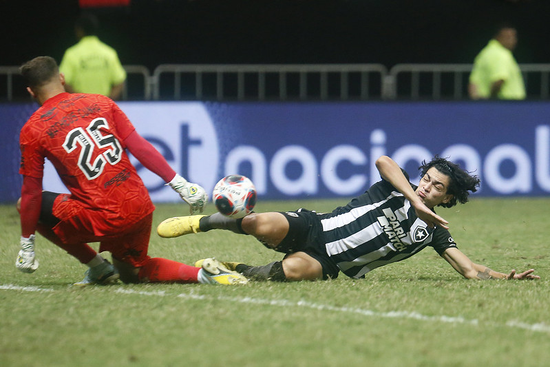 matheus nascimento botafogo