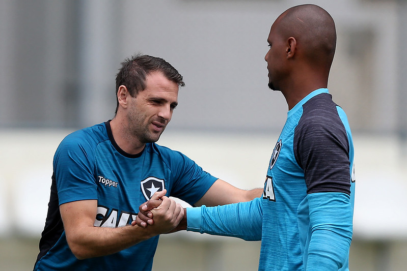 montillo botafogo jair ventura