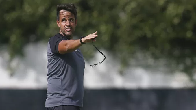 Futebol Feminino: Técnico Do Botafogo Comenta Preparação Para Clássico ...