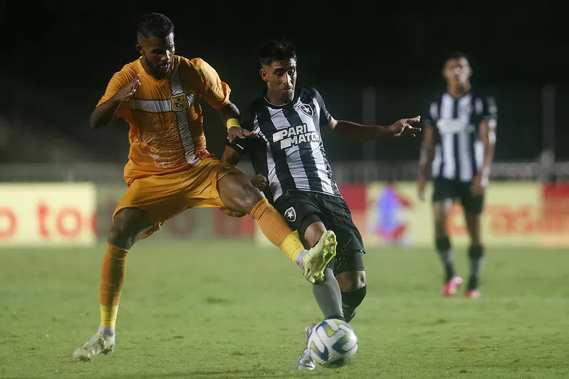 leonel di plácido botafogo brasiliense copa do brasil
