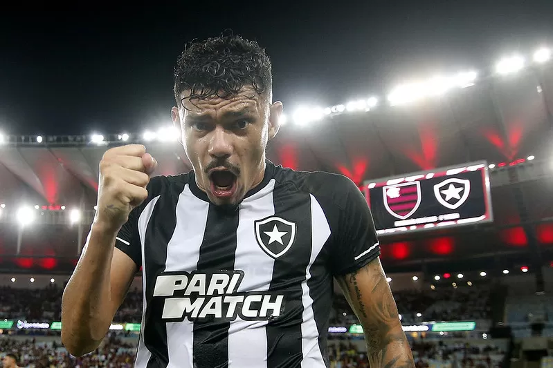 flamengo botafogo tiquinho soares campeonato brasileiro