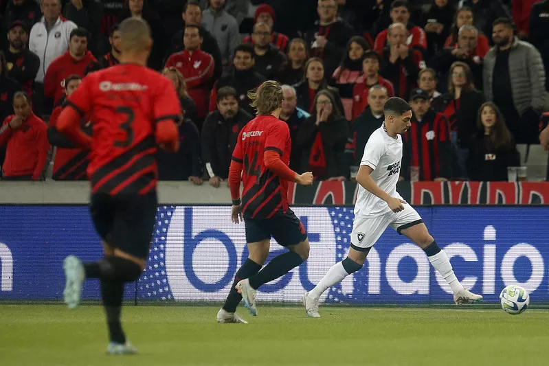 botafogo athletico-pr copa do brasil luis castro hugo