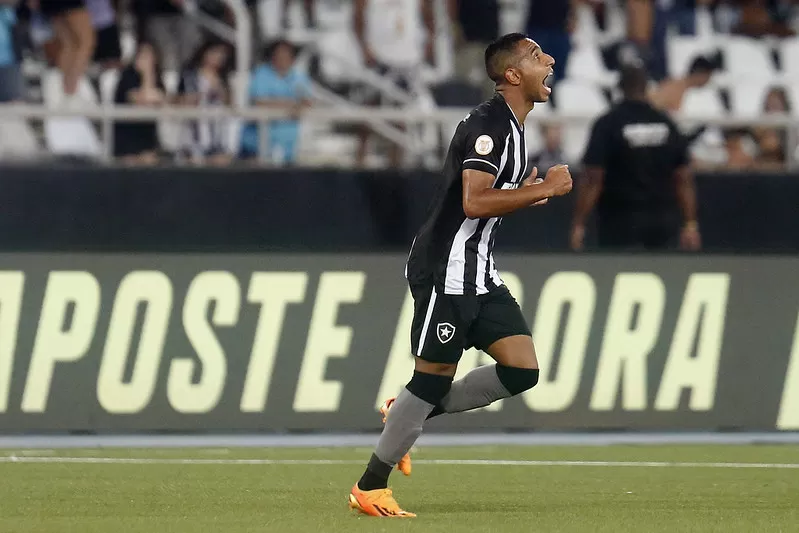 botafogo atlético-mg victor sá