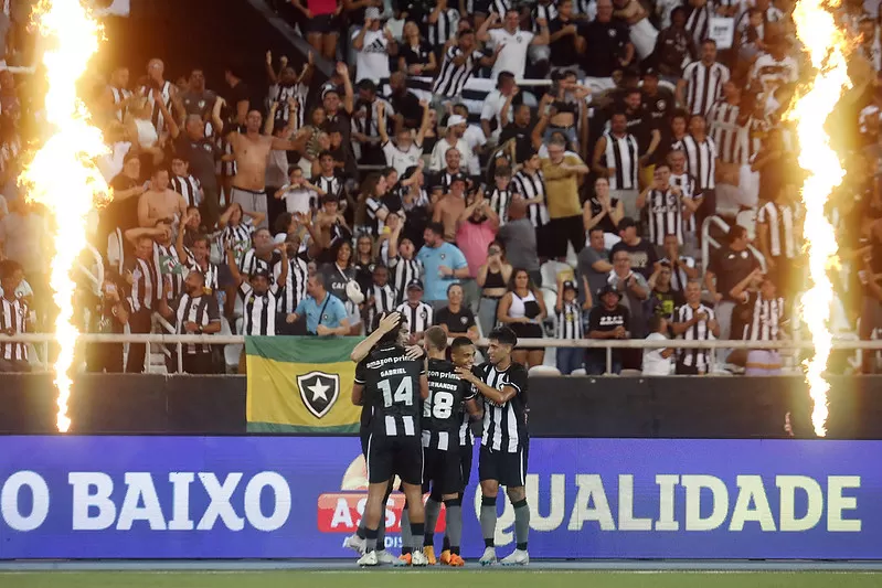 botafogo vitor severino liderança brasileiro