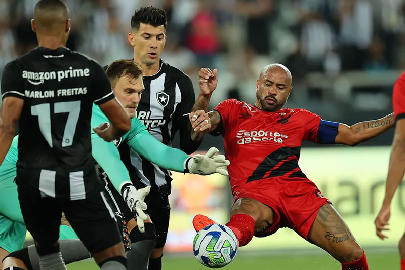 botafogo athletico-pr copa do brasil victor cuesta
