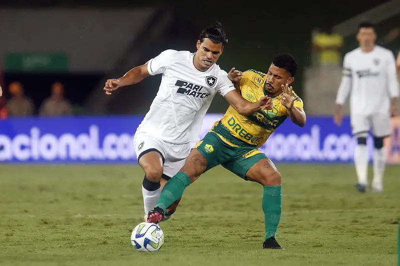 botafogo cuiabá campeonato brasileiro danilo barbosa