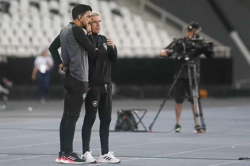 luis castro comissão botafogo