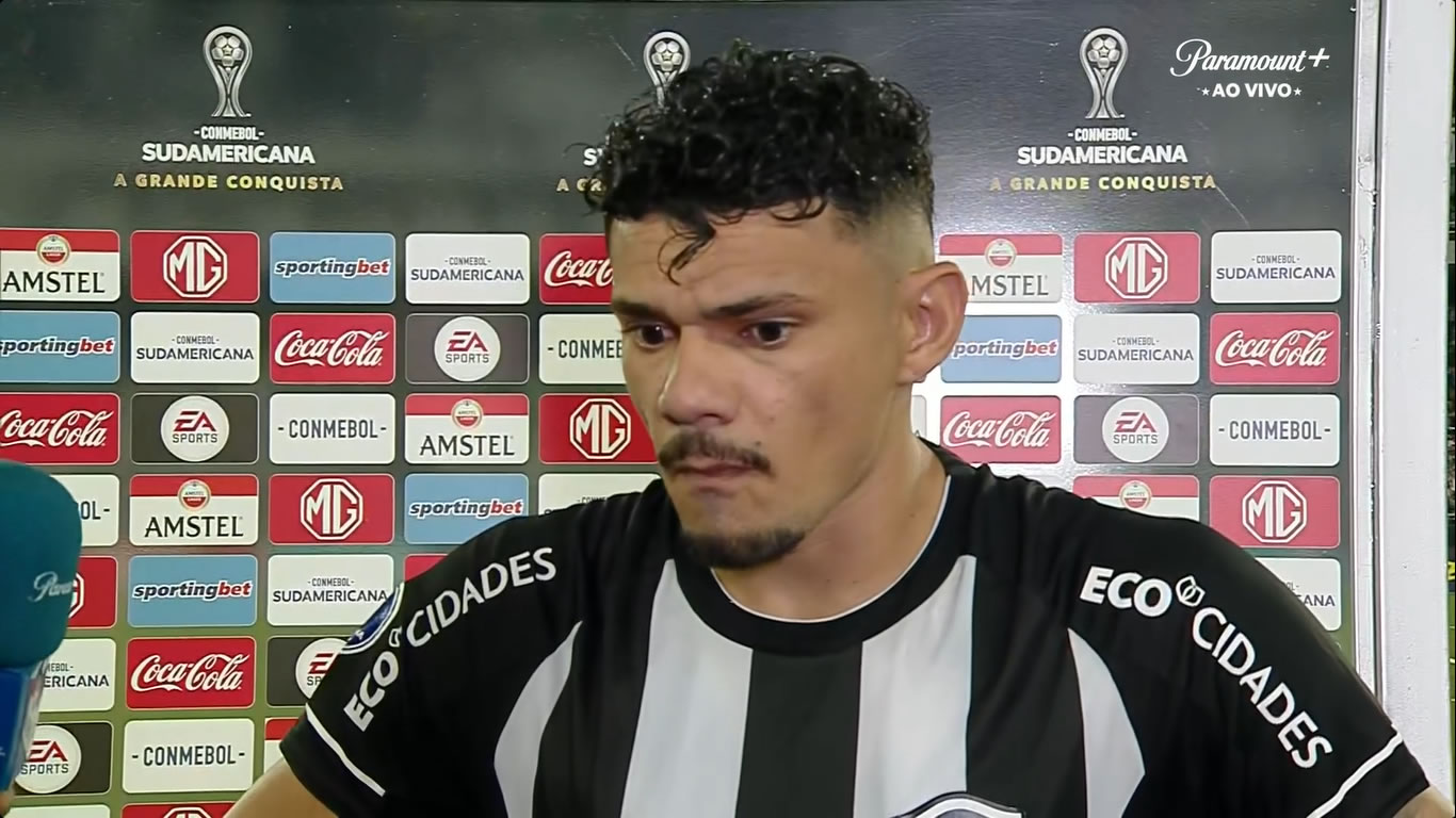 tiquinho soares botafogo magallanes