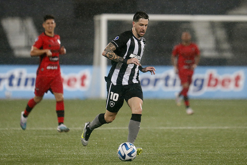 botafogo gustavo sauer
