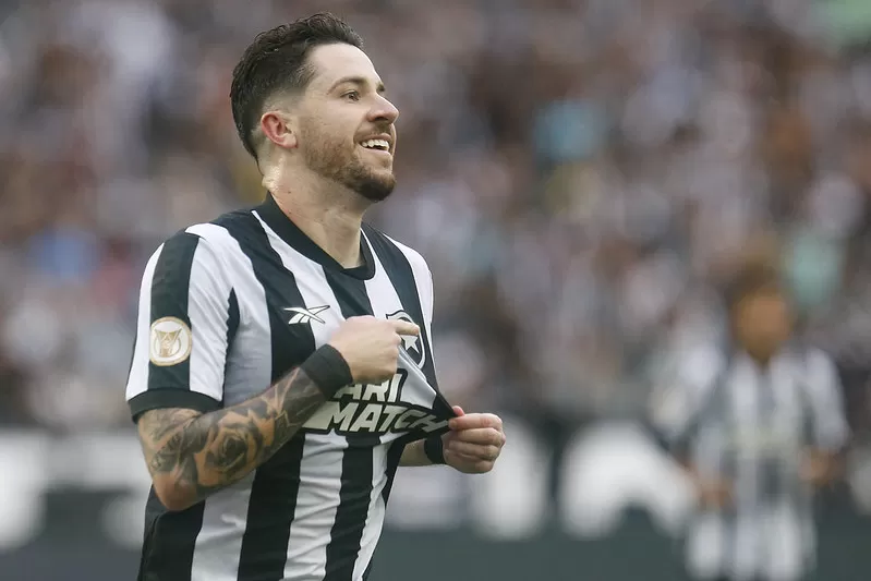 gustavo sauer botafogo coritiba