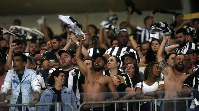 Fortaleza e Corinthians avançam com empates na Sula; hoje tem Goiás e  Botafogo