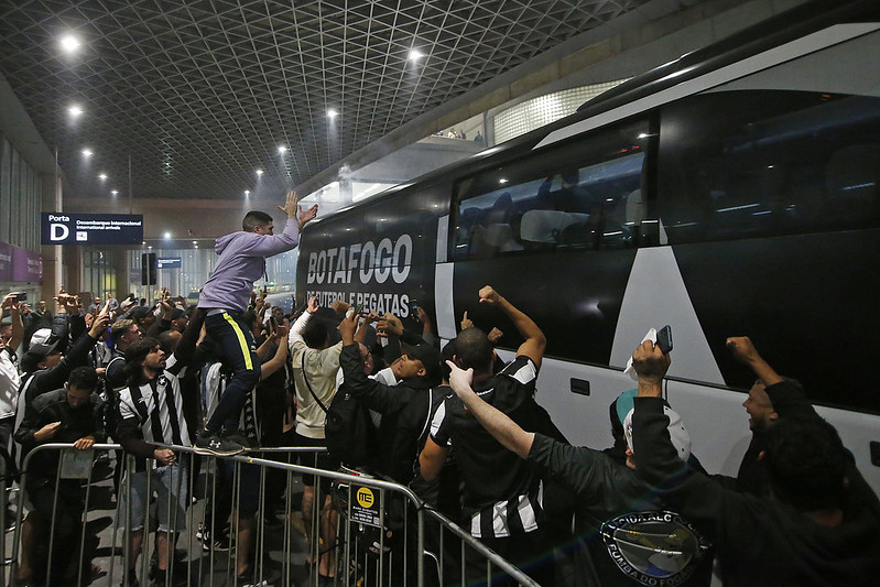 botafogo defensa y justicia aeroporto