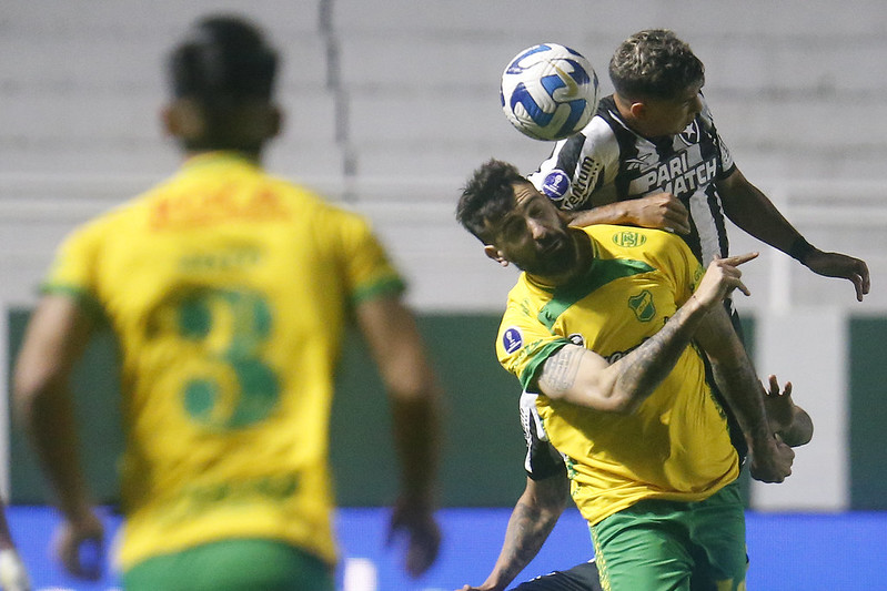 botafogo defensa y justicia mateo ponte