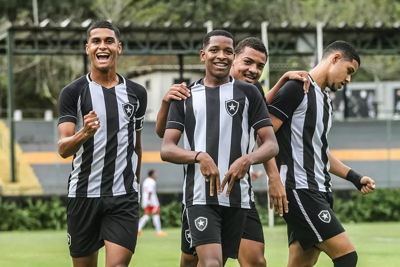 botafogo red bull bragantino brasileiro sub-17