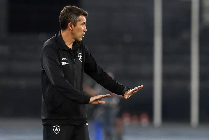 bruno lage botafogo defensa y justicia