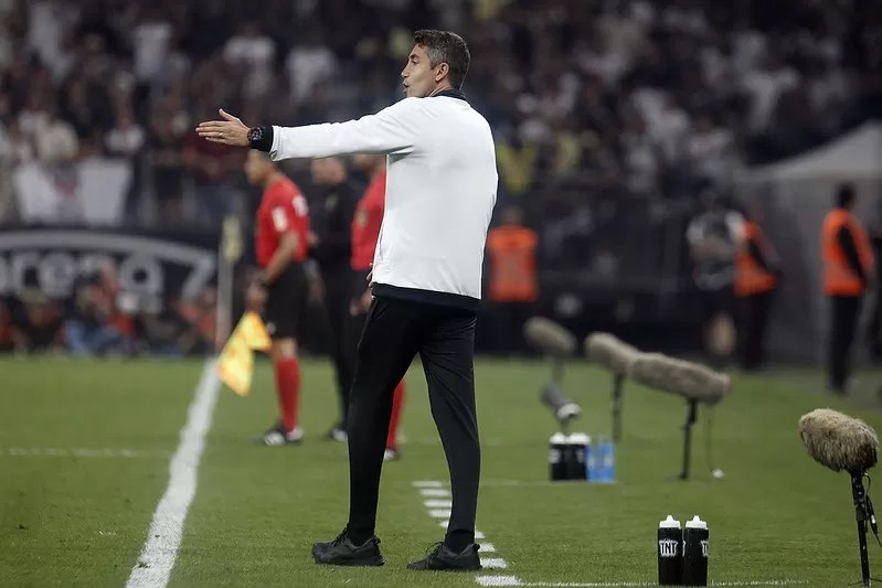 botafogo corinthians brasileiro bruno lage