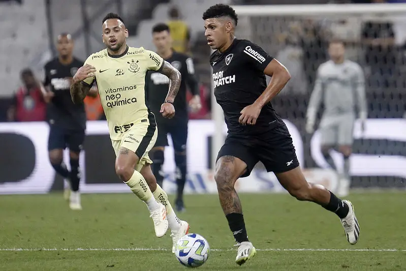 botafogo corinthians brasileiro luis henrique