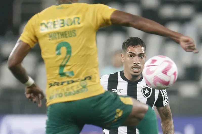 botafogo cuiabá hugo