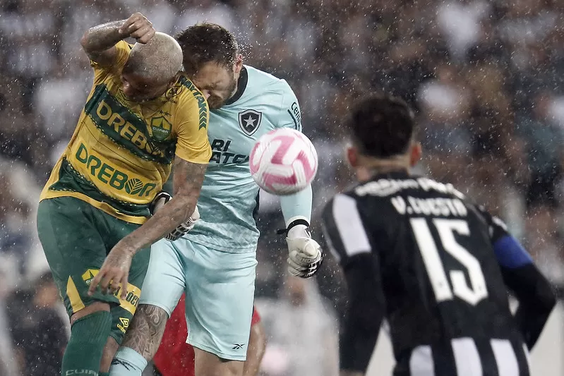 botafogo cuiabá palmeiras juca kfouri lucas perri