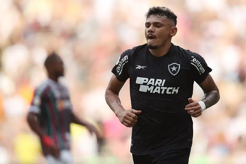 botafogo fluminense tiquinho soares