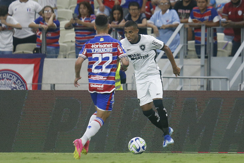 botafogo fortaleza victor sá