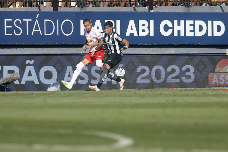 BOTAFOGO EMPATA COM RED BULL BRAGANTINO E PERDE LIERANÇA DO BRASILEIRO