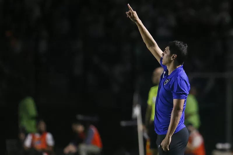 botafogo vasco lúcio flávio