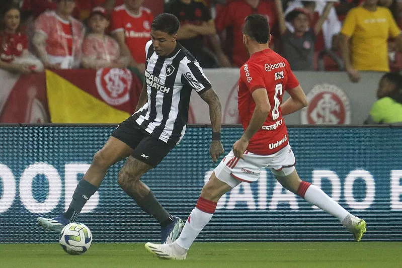 botafogo internacional carlos alberto