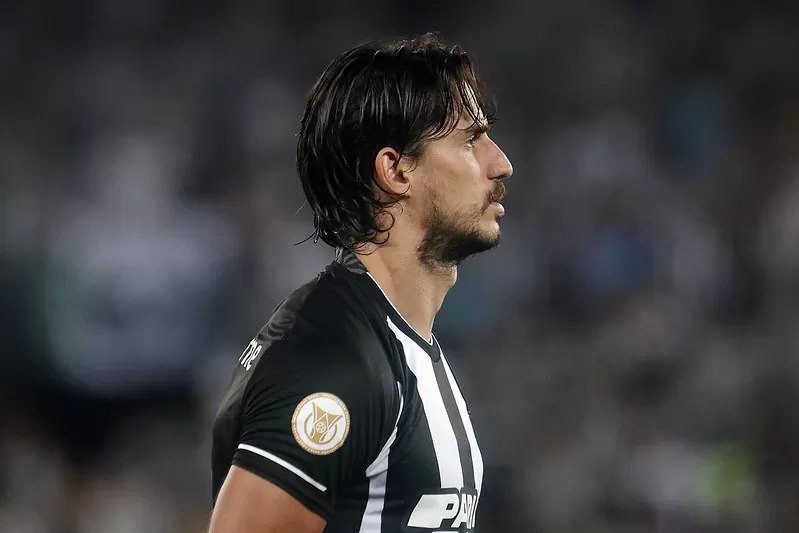 gabriel pires botafogo benfica