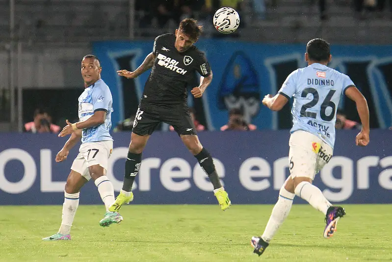 botafogo aurora damian suarez