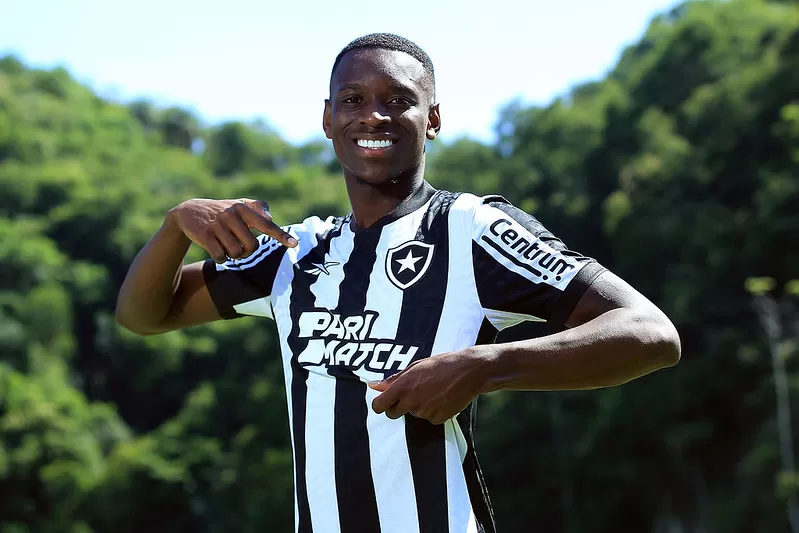 botafogo luiz henrique apresentacao