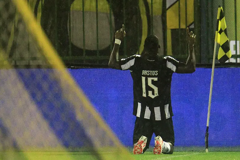 botafogo volta redonda bastos