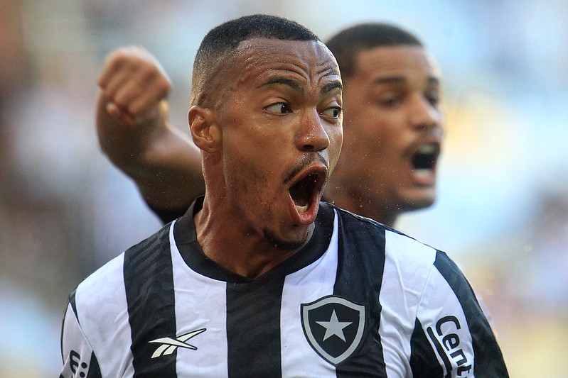 botafogo fluminense marlon freitas