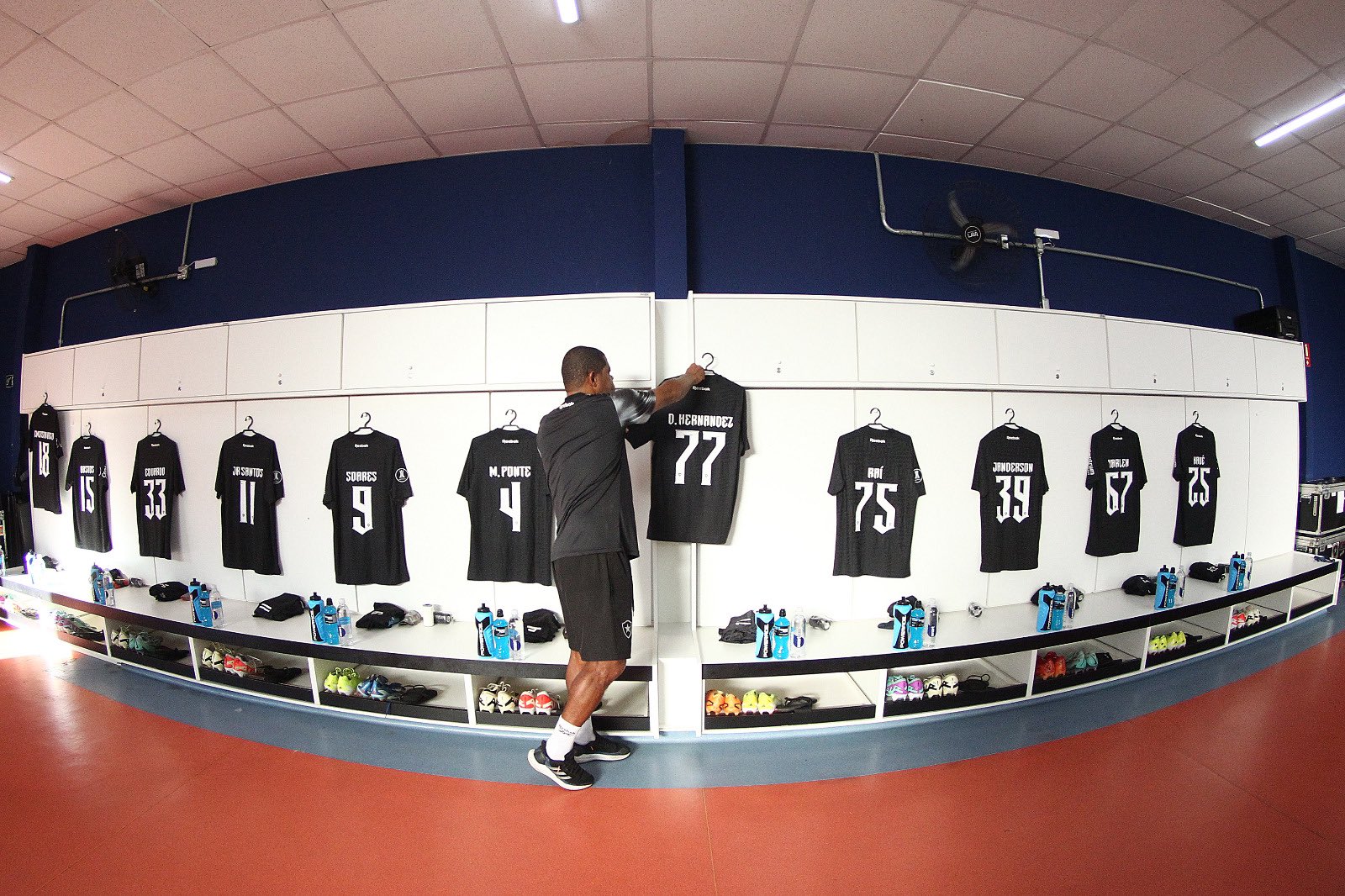 botafogo red bull bragantino escalacao