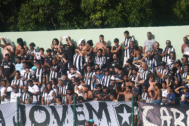 botafogo sampaio corrêa estádio elcyr Resende bacaxa