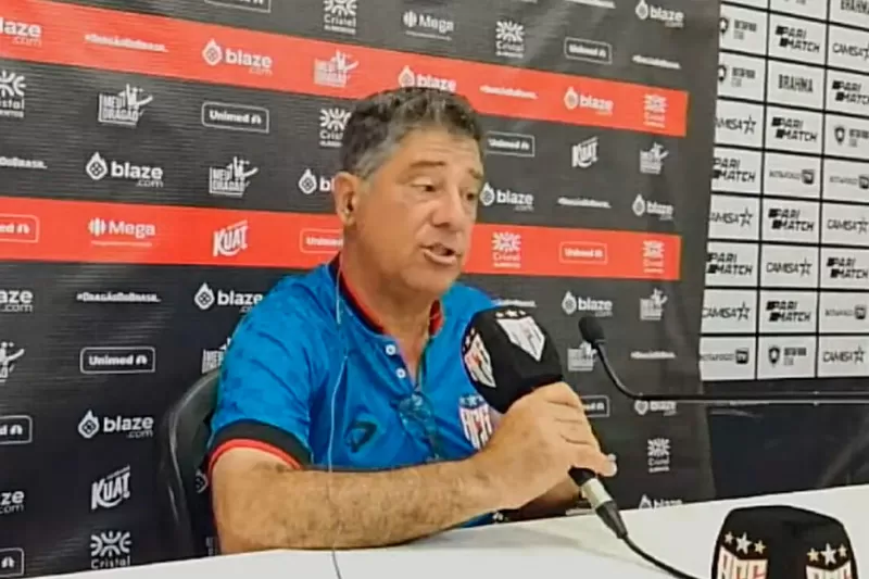 botafogo atletico-go emilio faro