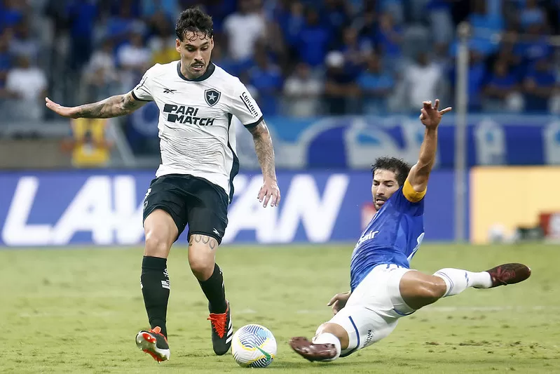 botafogo cruzeiro lucas halter
