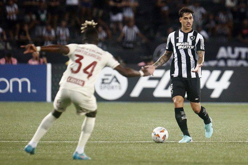 botafogo universitario lucas halter