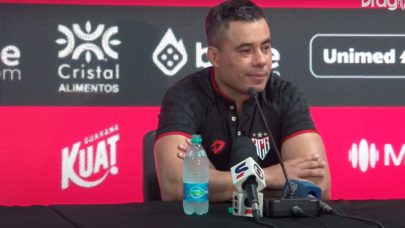 jair ventura botafogo atletico-go