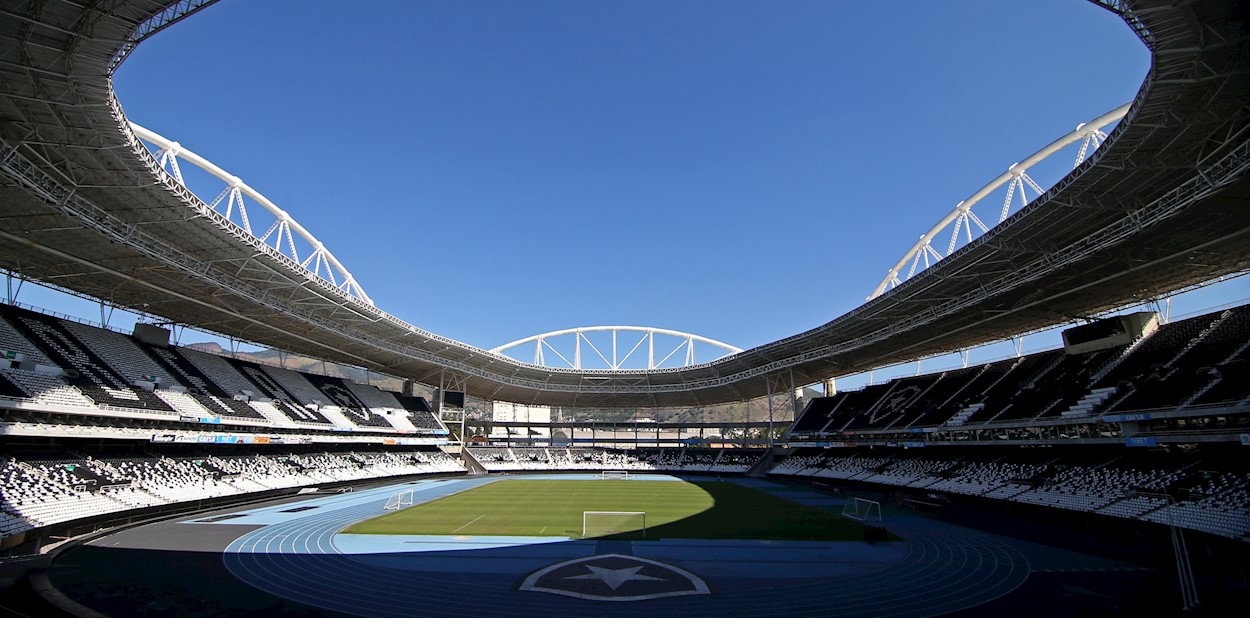 botafogo iluminacao led nilton santos