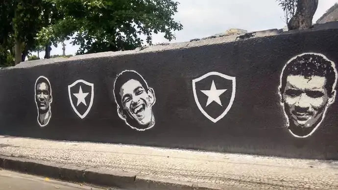 botafogo muro idolos tombamento general severiano