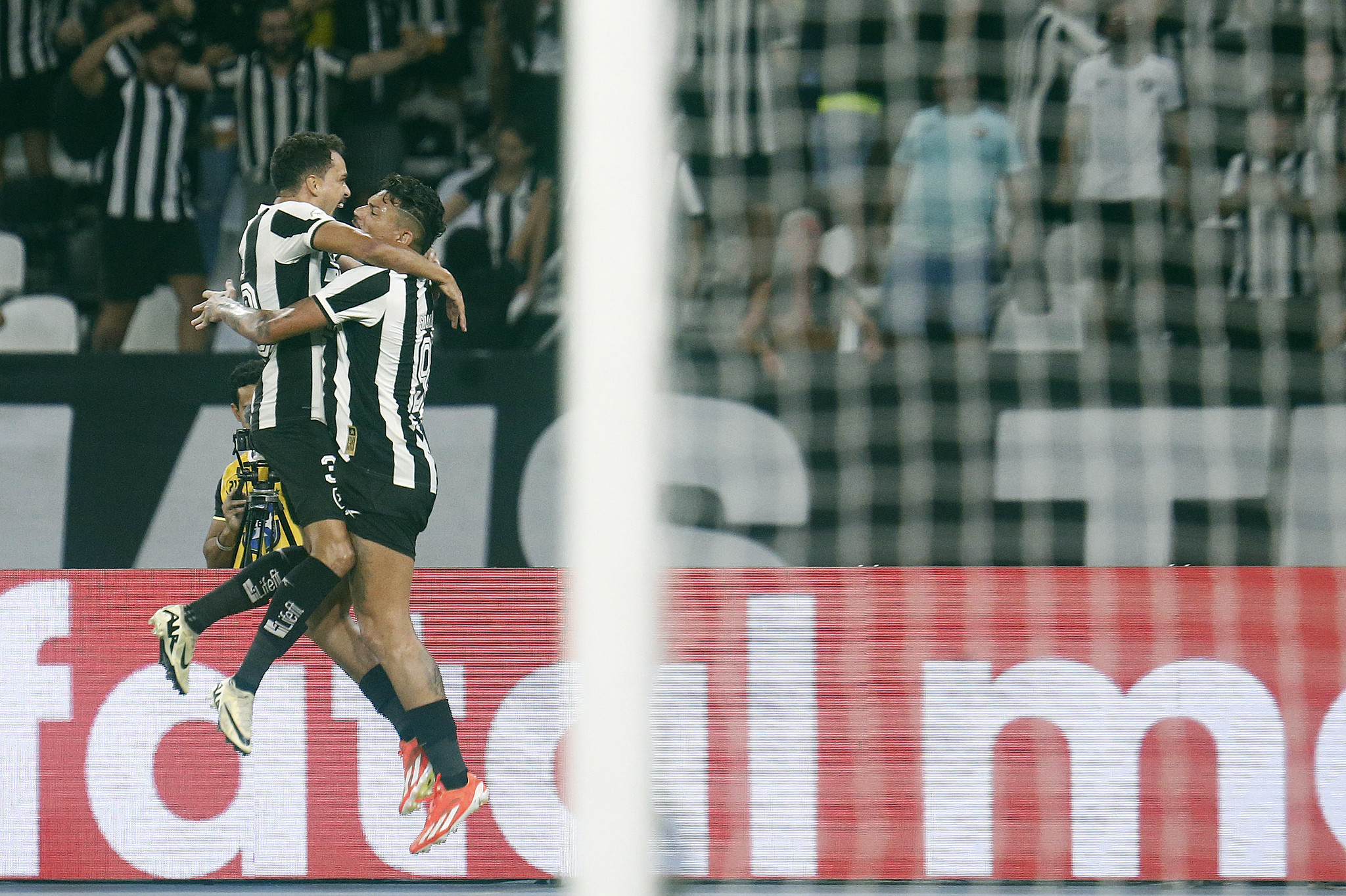 botafogo bragantino eduardo tiquinho