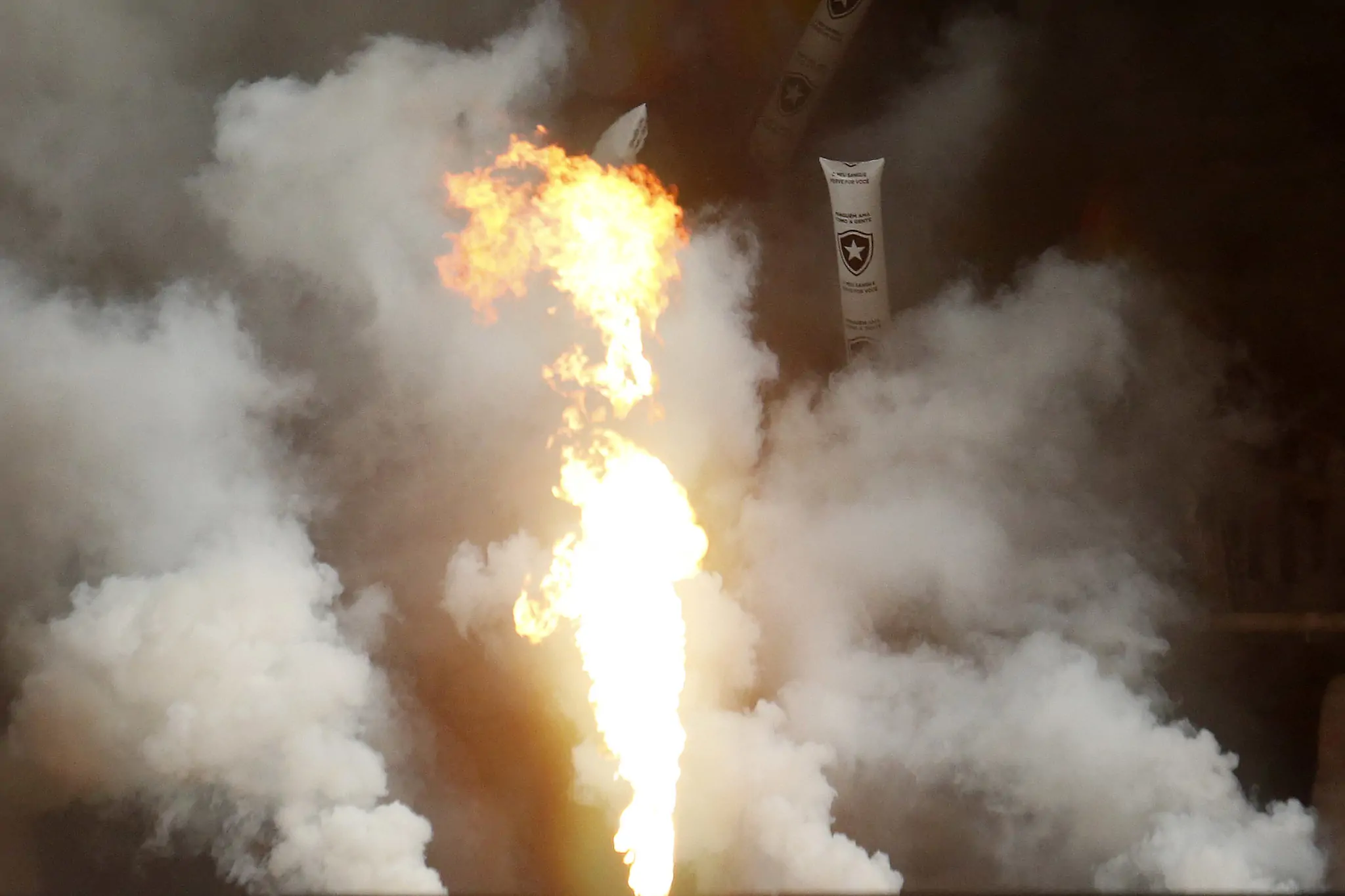 botafogo nilton santos torcida