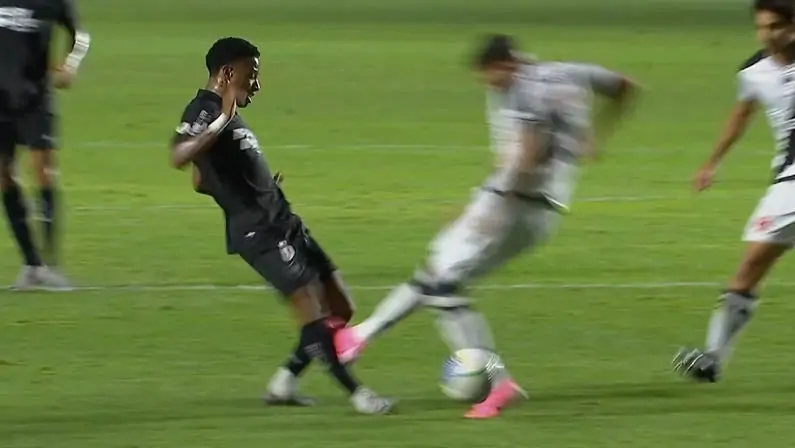 botafogo vasco rafael paiva expulsao