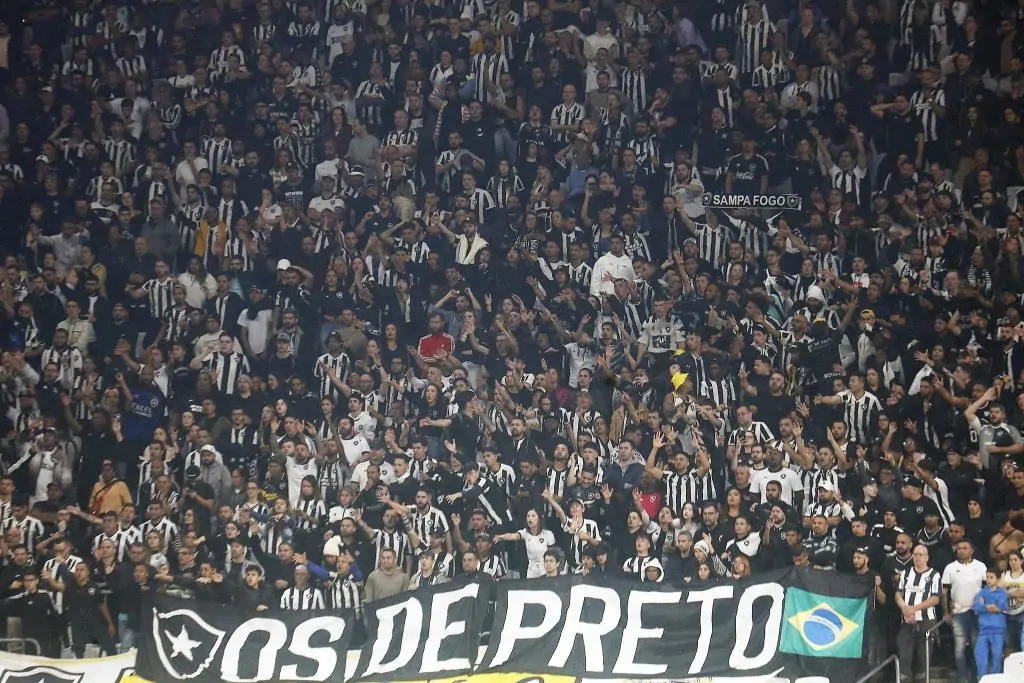 corinthians botafogo torcida neo quimica arena