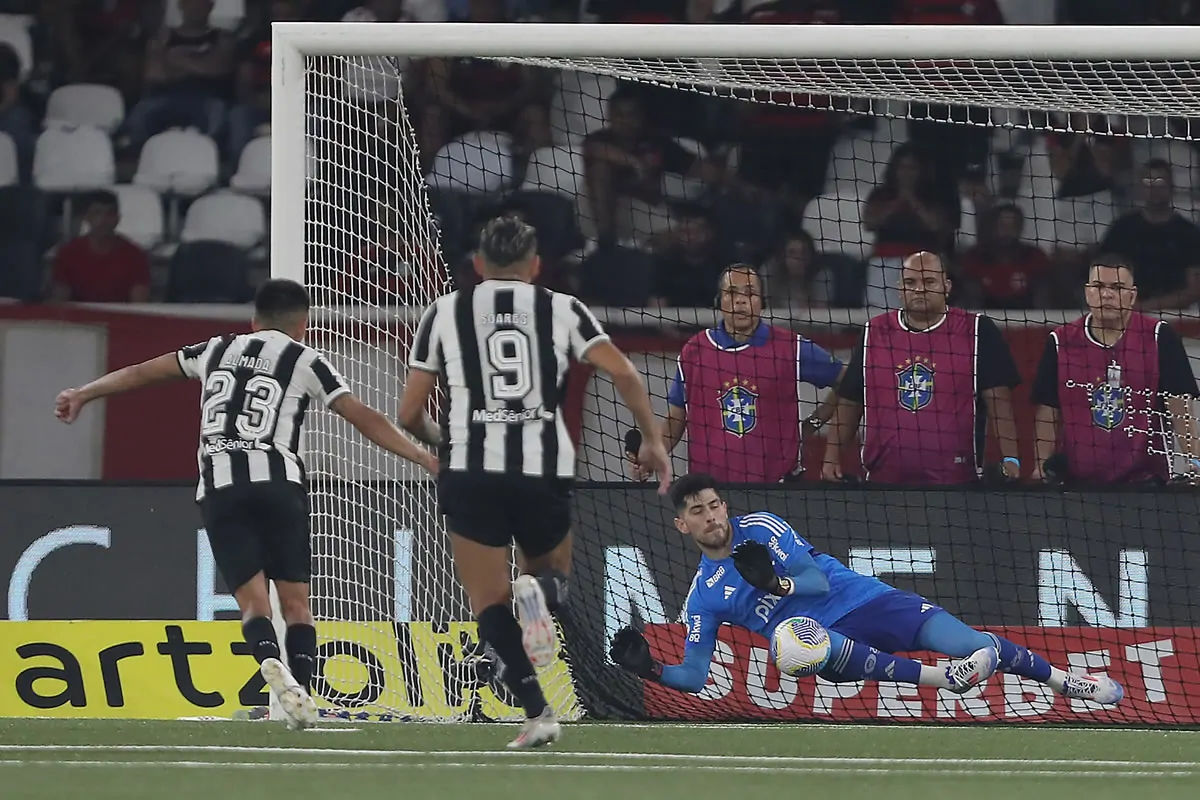 botafogo thiago almada flamengo